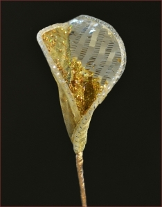 Calla In Pailette Specchiate E Gemme Strass Con Glitter Albero Natale 52 Cm