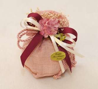 Bomboniera Sacchetto Rosa Con Gypsophila Spagnola