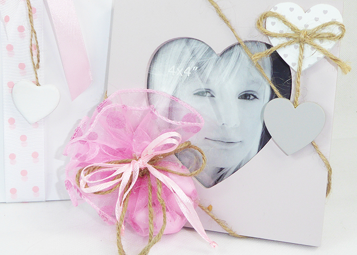 Bomboniera Quadro Rosa Con Cuore Battesimo/nascite Bimba
